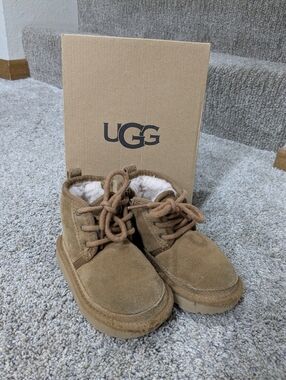 UGG T Neumel II